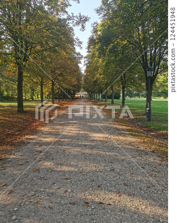 path to chlumec nad cidlinou castle 124451948