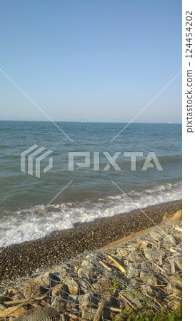 The shores of Lake Biwa as seen from Hikone City The shores of Lake Biwa as seen from Hikone City 124454202