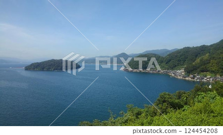 從伊根町的觀景台看到的海 124454208