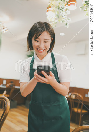 female, females, woman 124454307
