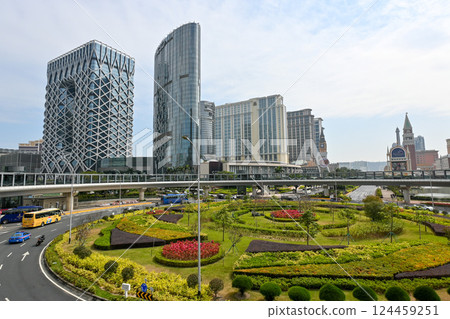 Cotai district casino resort streetscape / Macau 124459251