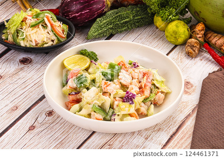 Salad with prawn and vegetables Salad with prawn and vegetables 124461371