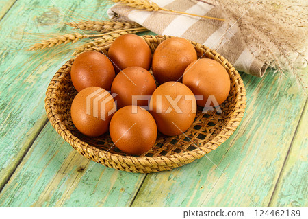 Raw browl chicken egg heap Raw browl chicken egg heap 124462189