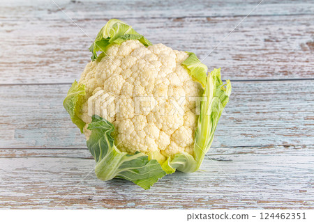 Fresh cauliflower cabbage for cooking Fresh cauliflower cabbage for cooking 124462351