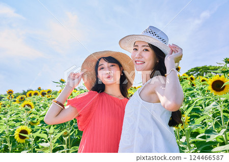 Sunflower field and women 124466587