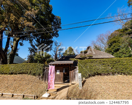 佐倉市的武士宅邸街,保留了日本古老的街景 佐倉市的武士宅邸街,保留了日本古老的街景 124467795