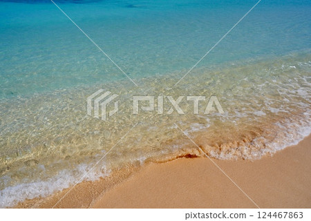 波照間島的美麗大海和清新的天空 124467863