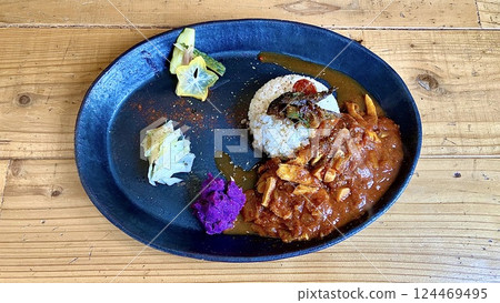 Seafood curry with squid and salad set Seafood curry with squid and salad set 124469495
