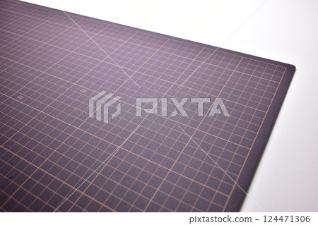 black cutting mat board on white background with line and scale measure guide pattern for object art 124471306