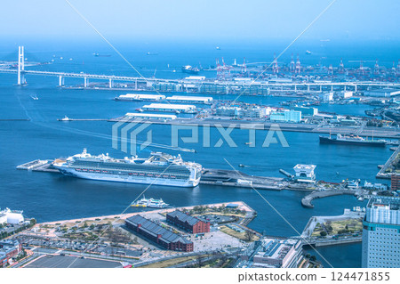 Yokohama cityscape in Japan, overlooking the Diamond Princess at Osanbashi Pier (Europa 2's first port visit) 124471855