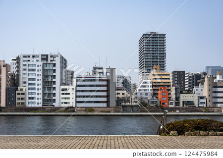 隅田川和晴海運河沿岸的風景 124475984