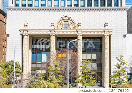 Nakanoshima Daibiru (Nakanoshima Daibiru East) Tenant building, Nakanoshima, Kita-ku, Osaka City, South entrance Nakanoshima Daibiru (Nakanoshima Daibiru East) Tenant building, Nakanoshima, Kita-ku, Osaka City, South entrance 124476305