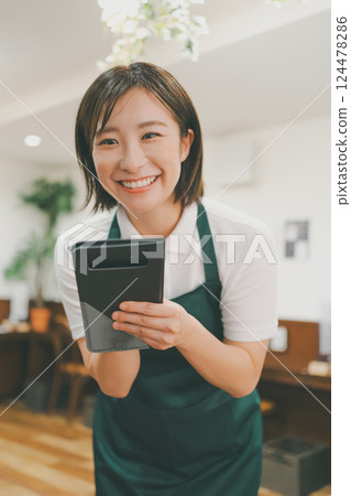 female, lady, woman 124478286
