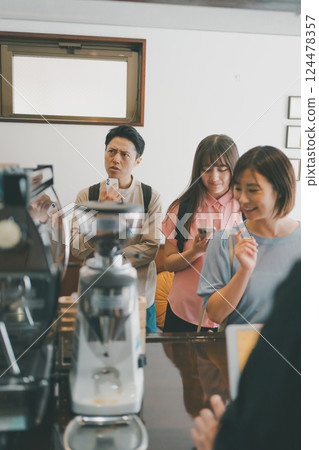 咖啡館 咖啡廳 cafe 124478357