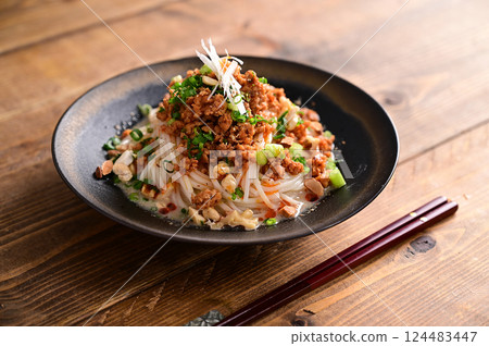 Soy milk tantanmen without soup 124483447