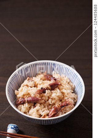 螢火蟲魷魚飯 124485688