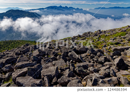 The main peaks of the Yatsugatake mountain range as seen from the summit of Mt. Tateshina 124486394