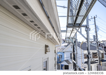 Exterior wall repair work for detached houses - Rain gutters 124488336