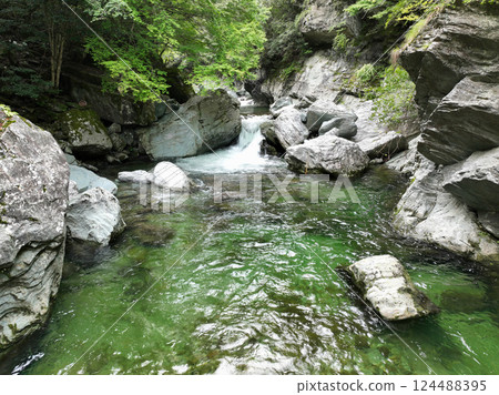 愛媛縣西條市三璧峽風景 124488395