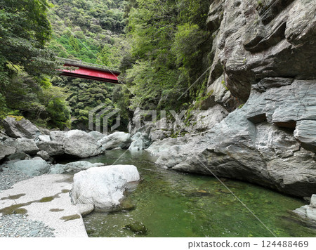 愛媛縣西條市三璧峽風景 愛媛縣西條市三璧峽風景 124488469