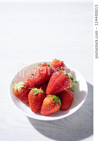 草莓Skyberry 草莓Skyberry 124488813