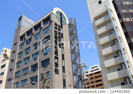 神戶醫療福祉專校神戶中央校 124491800