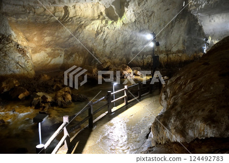 A wild route from Akiyoshidai, Akiyoshido, Hiroba to Senmachida in the Chugoku region, Miya City, Yamaguchi Prefecture (4) A wild route from Akiyoshidai, Akiyoshido, Hiroba to Senmachida in the Chugoku region, Miya City, Yamaguchi Prefecture (4) 124492783