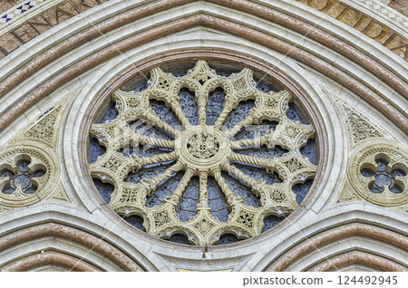 Rose window of the Basilica of Saint Francis, Assisi, Italy 124492945