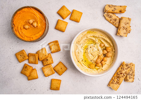 Various hummus dips, healthy and vegan snack 124494165