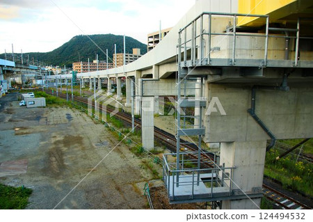 東北新幹線瓶頸...正在建造“新幹線引道”,以消除福島站的地面交叉路口 東北新幹線瓶頸...正在建造“新幹線引道”,以消除福島站的地面交叉路口 124494532