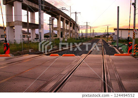 東北新幹線瓶頸...正在建造“新幹線引道”，以消除福島站的地面交叉路口 124494552