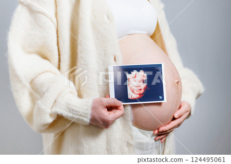 Pregnant women Maternity photos Pregnant women Maternity photos 124495061