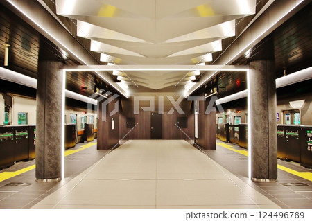 Yumeshima Station (Osaka City, the closest station to the Osaka Expo site) 124496789