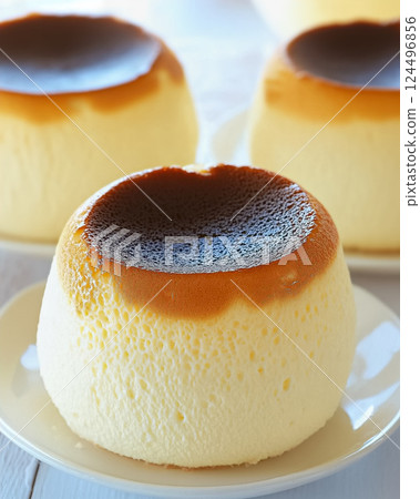 鬆軟的奶酥起司蛋糕 124496856