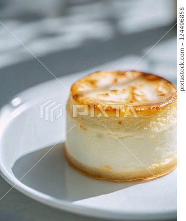 鬆軟的奶酥起司蛋糕 124496858