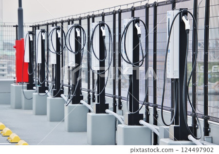 Electric vehicles and rapid chargers (Fukuoka) 124497902