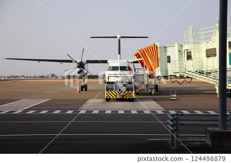 Airplane Maintenance 124498879