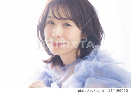 中年女人美女寫真 124499420