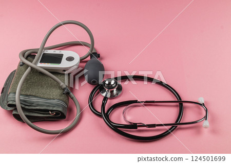 Medical equipment for monitoring vital signs at home 124501699