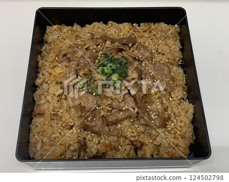 Grilled meat, pilaf, heavy Grilled meat, pilaf, heavy 124502798
