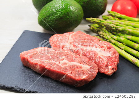 Thickly cut top sirloin steak meat 124503282