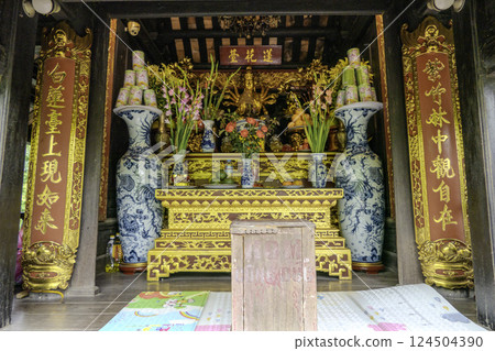 Vietnam, Hanoi, Offerings on the altar of the Mot Cot Pagoda or One Pillar Pagoda is a pagoda. Vietnam, Hanoi, Offerings on the altar of the Mot Cot Pagoda or One Pillar Pagoda is a pagoda. 124504390