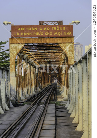 Vietnam, Hanoi, Long Bien Bridge, Paul Doumer Bridge. 124504522
