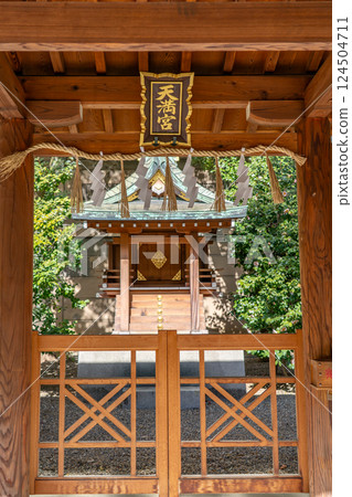 Zama Shrine (Ikasuri Shrine) Zama-san (Zama Shrine) Birthplace of the Watanabe family. Shrine within the grounds. Tenmangu (Tenmangu Shrine) God of learning. 124504711