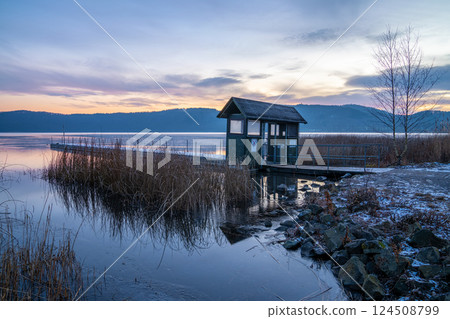 Laacher lake, Eifel, Rhineland-Palatinate, Germany 124508799