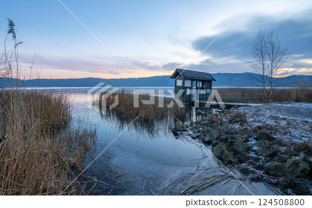 Laacher lake, Eifel, Rhineland-Palatinate, Germany 124508800