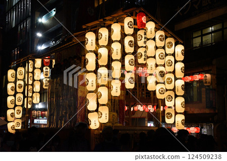 Gion Festival, Kan'yaboko floats at Yoiyama Gion Festival, Kan'yaboko floats at Yoiyama 124509238