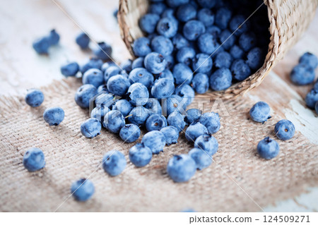 Pile of blueberries 124509271