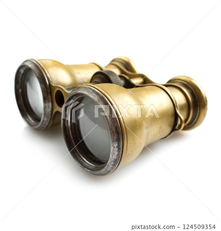 Vintage binoculars on white Vintage binoculars on white 124509354