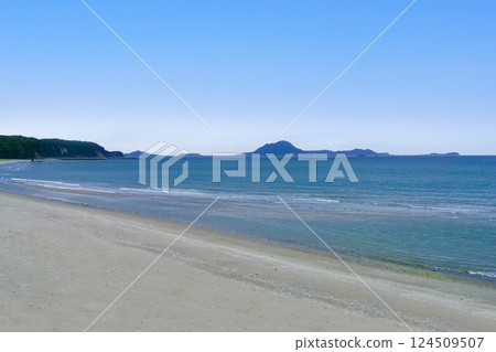 Kunisaki Peninsula's Kuraura Beach and Himeshima Island Kunisaki Peninsula's Kuraura Beach and Himeshima Island 124509507